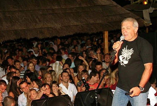 Zabavite se u Dalekoj Obali na koncertu Željka Samardžića