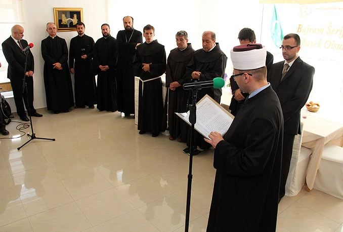 Brojne ličnosti na prijemu kod novoizabranog mostarskog muftije