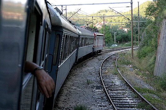 Željeznice FBiH 2013. godinu završile sa 34 milijuna gubitka; Zaduženost 800 milijuna KM