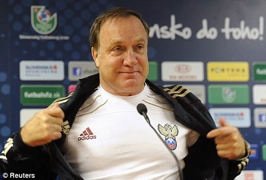 Dick Advocaat preuzima Srbiju?