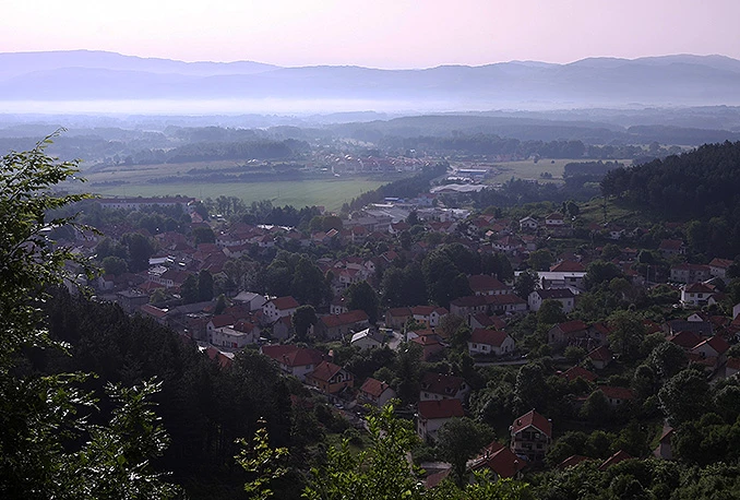 Nevesinje: Dijete se ugušilo u bačvi