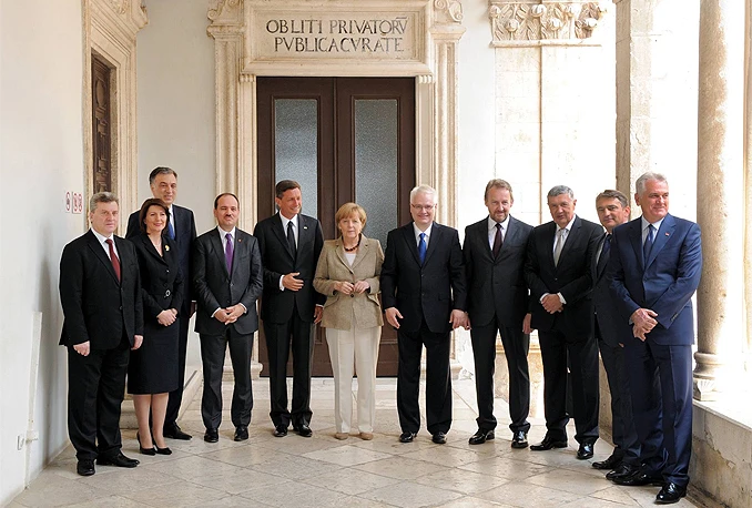 Merkel i Josipović: Pomoći zemljama regije u ispunjavanju uvjeta za EU