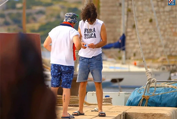 Pogledajte Dinamovu kontroverznu reklamu