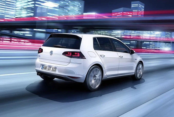 Volkswagen povlači vozila zbog problema s upravljanjem