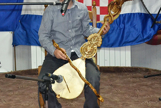 Održan tradicionalni Festival gange i gusala
