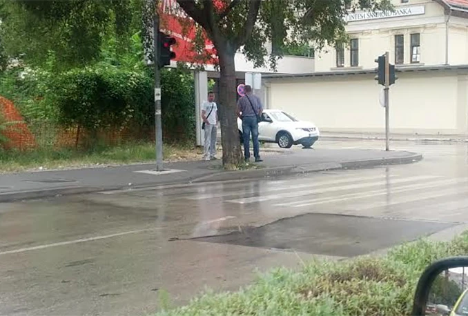 Jesu li ceste u Mostaru napravljene od plastelina?