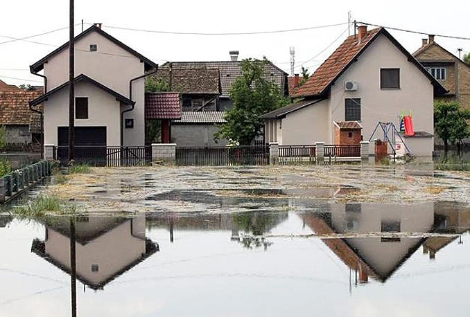 Na 1800 stambenih objekata šteta 80 milijuna KM