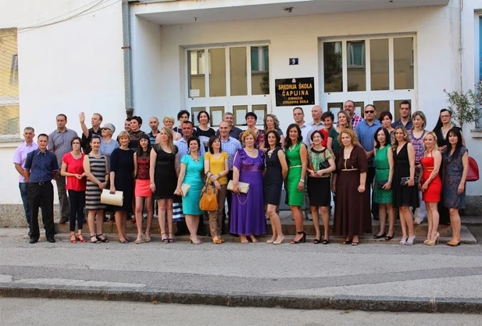 Čapljinski srednjoškolci nakon 20. godina ponovno sjeli u klupe