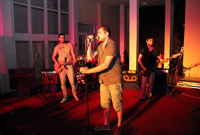 Polaznici Mostar Rock School održali završni koncert za programsku 2013/2014. godinu