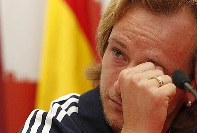 Rakitić sa suzama u očima napustio Sevillu