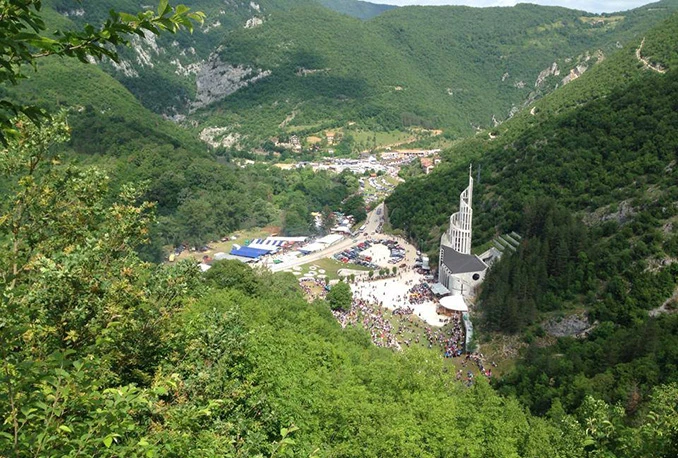 Vjernici danas slave blagdan svetog Ivana Krstitelja