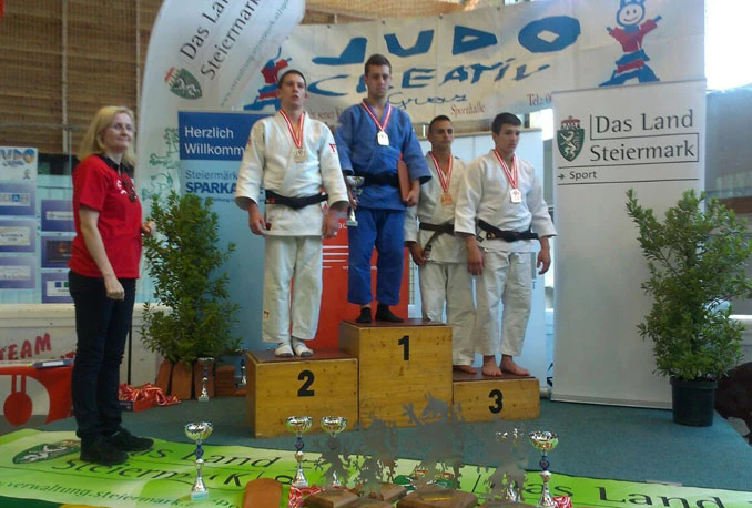 Zadro, Mia Maksumić i David Pušić osvojili medalje u Austriji