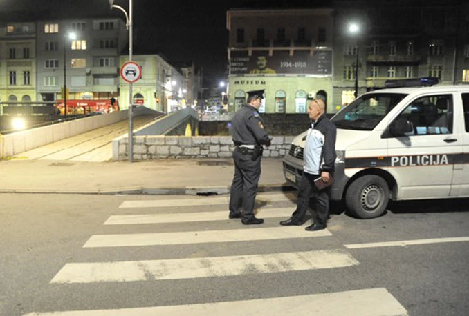 Pucjava u Sarajevu: Ozlijeđene dvije ženske osobe