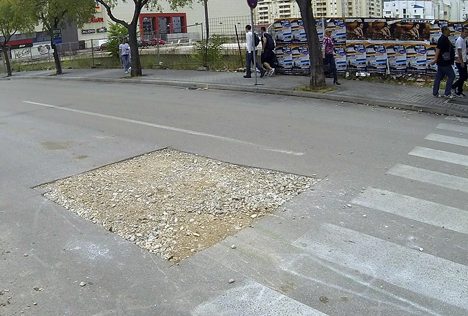 Priča o rupi vraćena na početak