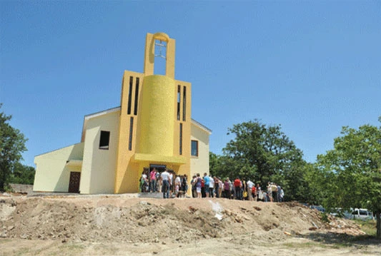 Izdavanjem zbornika obilježava se 40. obljetnica župe Stjepan Krst