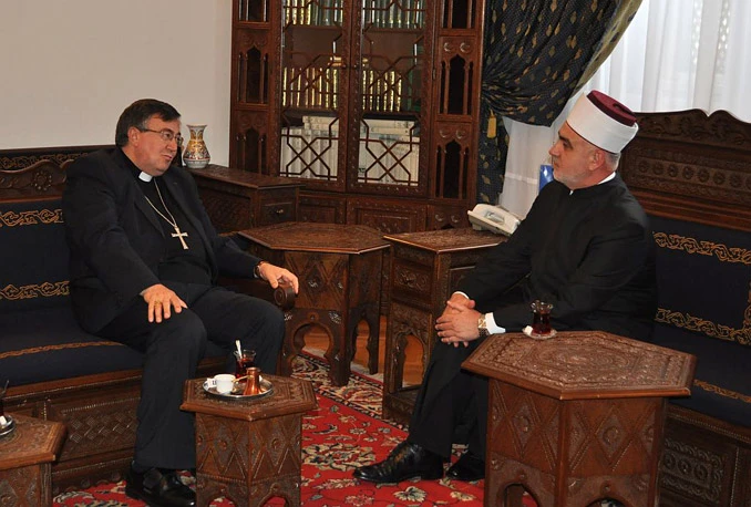 Kardinal Puljić i reis Kavazović otvorili međunarodne susrete o religiji