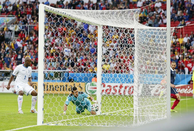 U pobjedi Francuske prvi put upotrijebljena "goal-line" tehnologija