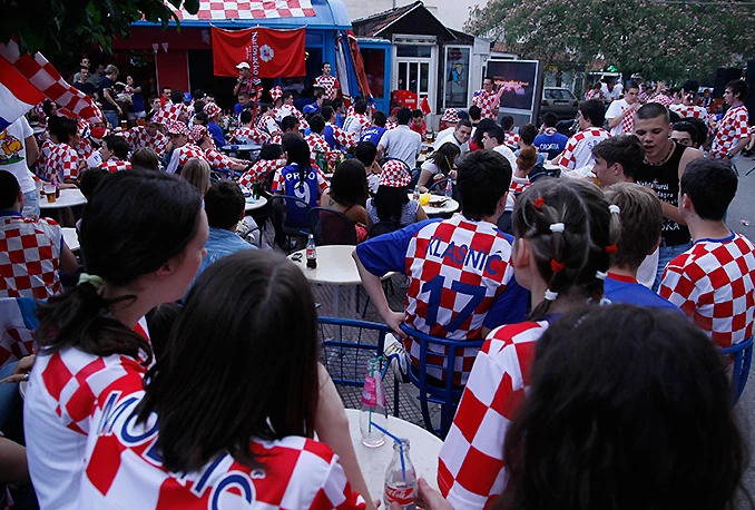 Mostar: Radno vrijeme ugostiteljskih objekata bit će produljeno za vrijeme SP-a?