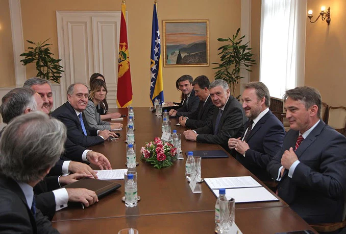 BiH i Crnu Goru povezati autocestom i prugom Čapljina-Nikšić