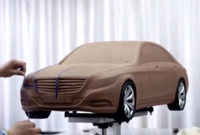 I Mercedes će se sam voziti