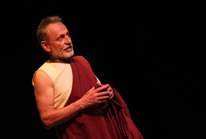 Izvedena monodrama "Platon: Obrana Sokratova"