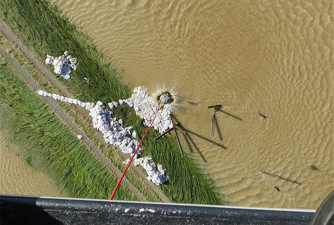 Helikopteri Hrvatske i Slovenije u BiH od poplava spasili više od 600 ljudi