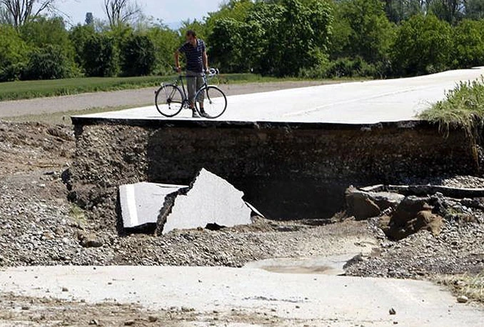 Šteta od poplava u oblasti prometa iznosi oko 200 milijuna KM