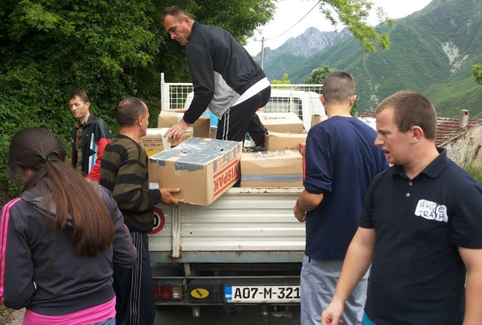 Iz Drežnice šest tona hrane i odjeće za ugrožena područja