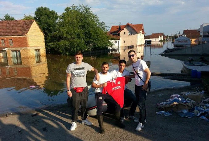 Velež poslao pomoć svom igraču: Konvoj stigao u Domaljevac