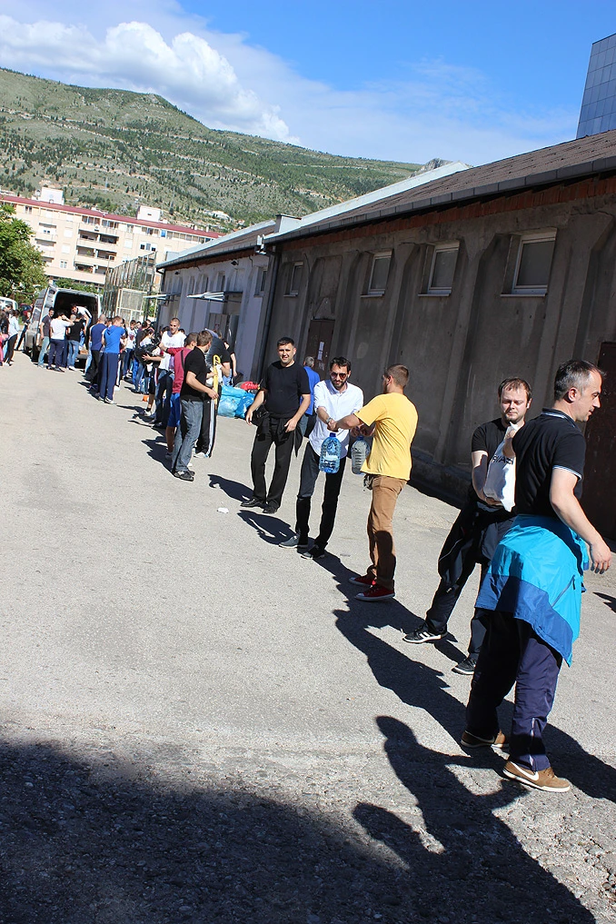Veliko srce Mostaraca: Dok se ne podijeli i zadnje zrno riže, akcije ne prestaju