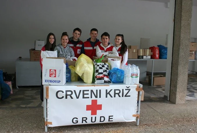 Veliki odaziv Gruđana za pomoć poplavljenoj Bosni