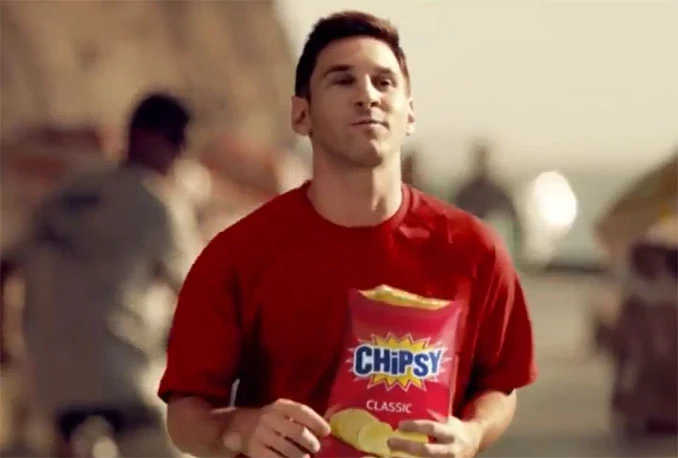 Leo Messi i Sergej Trifunović reklamiraju čips iz Laktaša!
