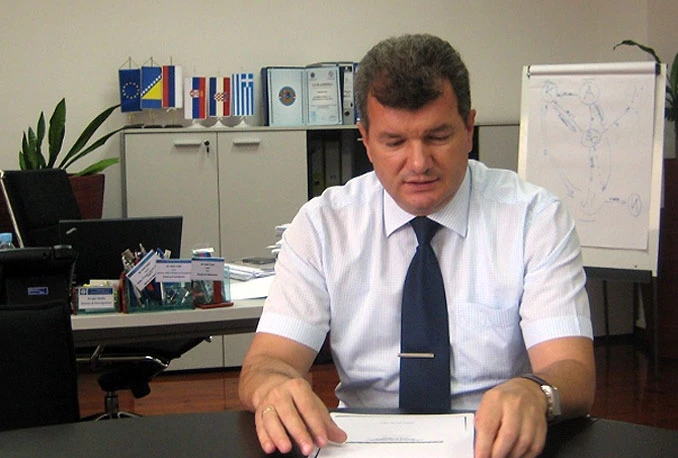 Direktora upozoravali, ali nije čuo: Javnom nabavkom uzeo sebi 400.000 KM