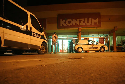 Ponovno opljačkan 'Konzum' u Prozoru