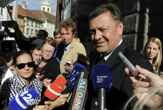Janković pobijedio Bratušek na kongresu Pozitivne Slovenije