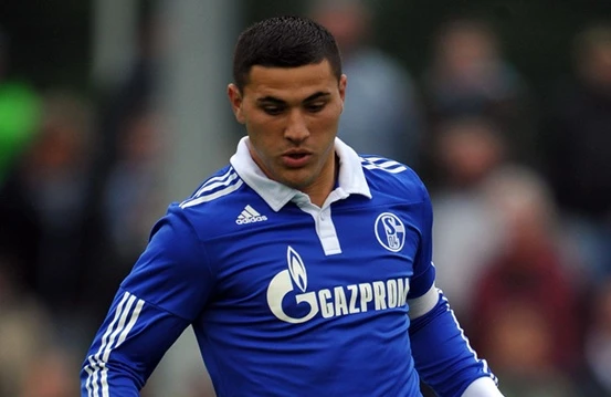 Manchester United poslao službenu ponudu za Seada Kolašinca