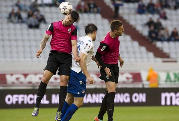Hajduk remizirao, Dinamo sutra slavi naslov