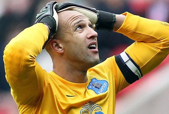 Tim Howard ostaje u Evertonu do 2018.