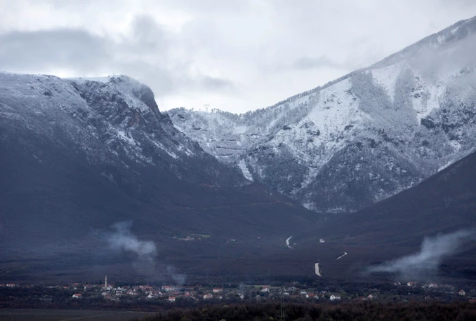 U BiH sutra oblačno s kišom, a na planinama snijeg