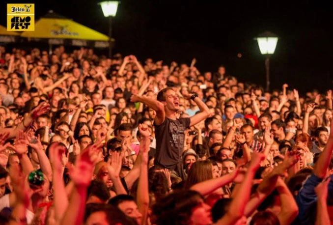 Na Jelen Demofest želi 457 bendova