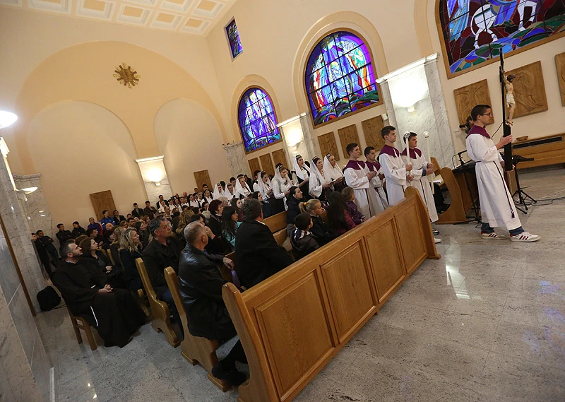 Održan Koncert korizmenih pučkih i liturgijskih pjesama 