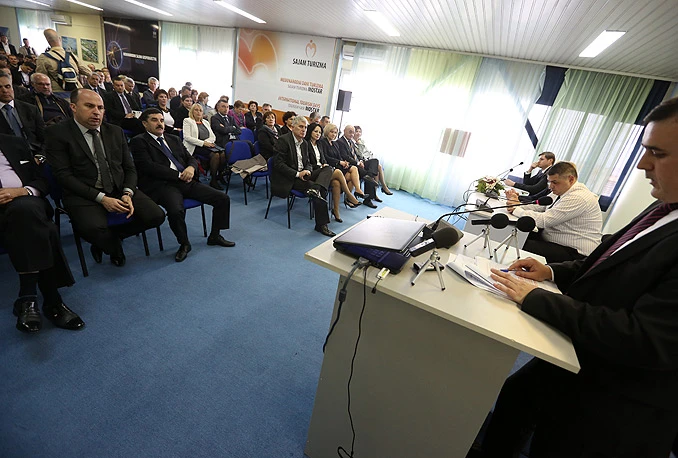 Bevanda: Zračna luka Mostar mora biti u cijelosti osposobljena
