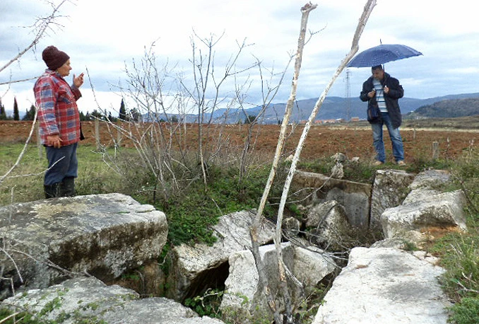 Pjesnici pjevaju umornim stećcima