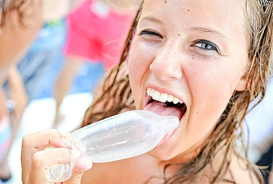Zrće: Nema više opijanja na plažama, glasnog pjevanja i seksa u moru