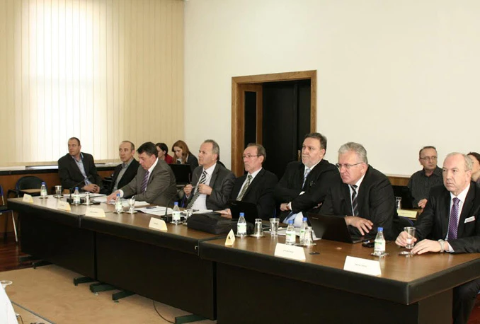 Pripremljeni prijedlozi odluke o najnižoj satnici u FBiH