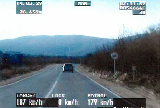 Hrvatski državljanin vozio 187 kilometara na sat kroz Bijaču