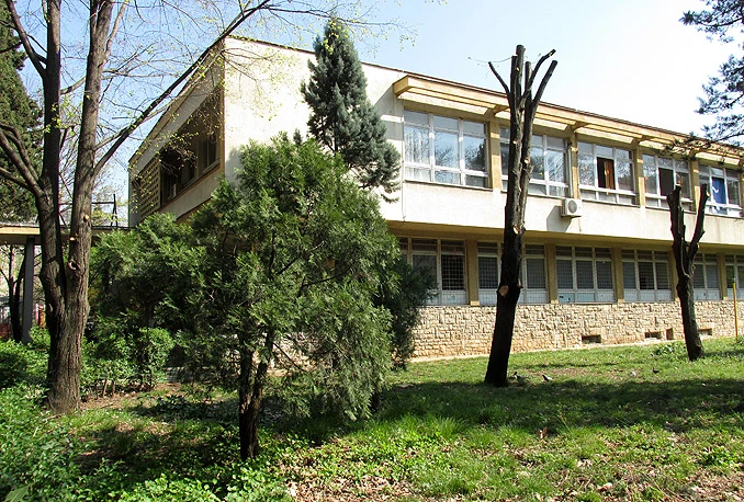Uređeno školsko dvorište