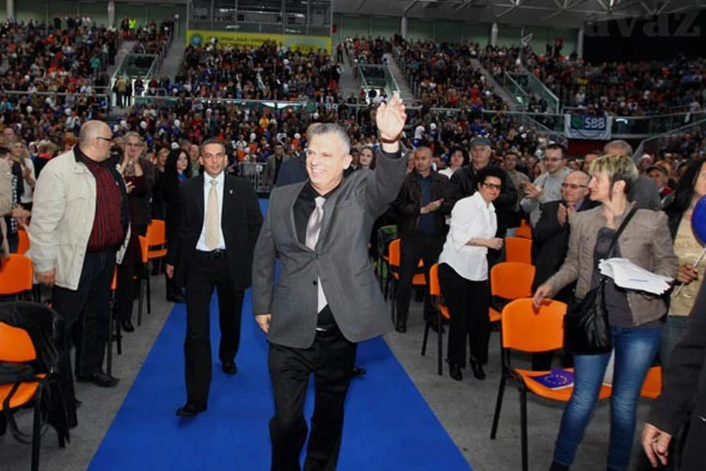 Radončić pozvao na državni udar, uz stranku stali plenumi