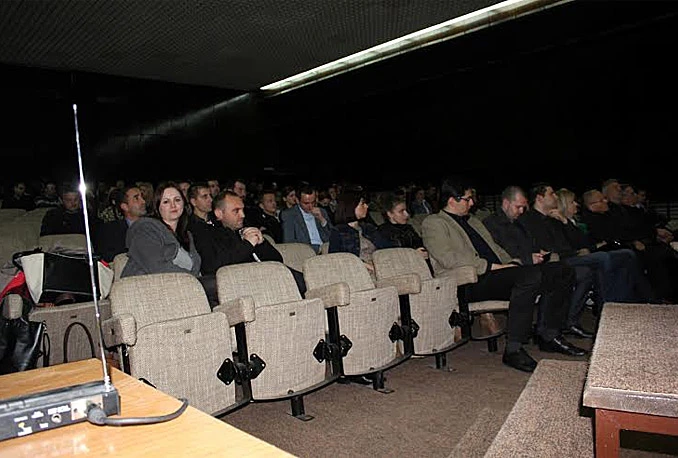 ''Obrazovanje za budućnost- izazovi i zapreke tržišta rada''