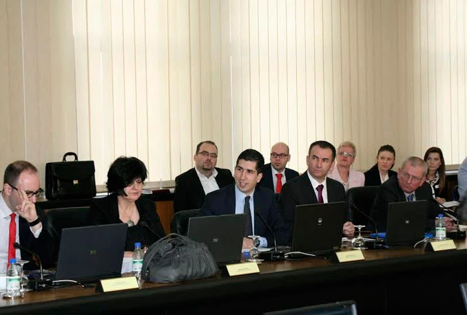 Vlada FBiH: Nastaviti rad na okončanju uknjižavanja imovine Naftnih terminala Federacije